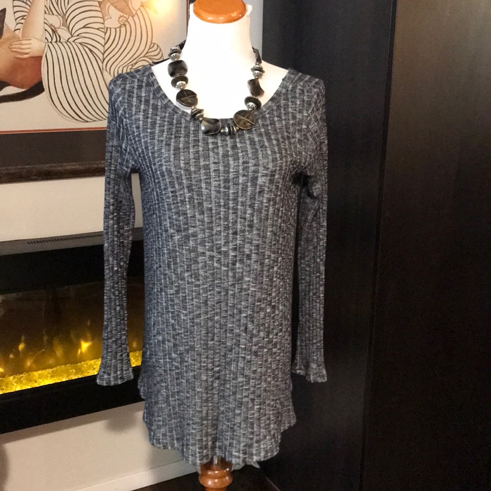 Enti Glamour Pullover Sweater